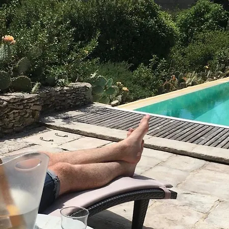Bed & Breakfast La Rougeanne 4*