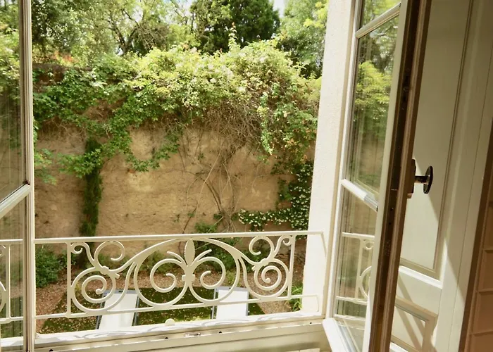 La Rougeanne Couette-café Moussoulens